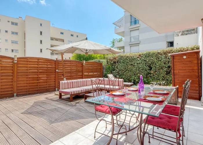 Apartment Les Allees Du Cap-3 By Interhome Antibes